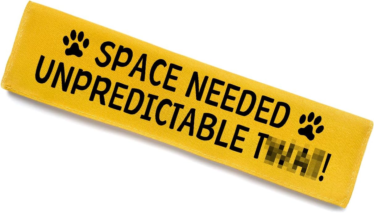 Space Needed Unpredictable Leash Sleeve, Funny Yellow Dog Leash Wrap Alert Hanging ID Patch Tag, Do Not Pet Velcro Patch, Pet Birthday Gifts for Dog Lovers Owners