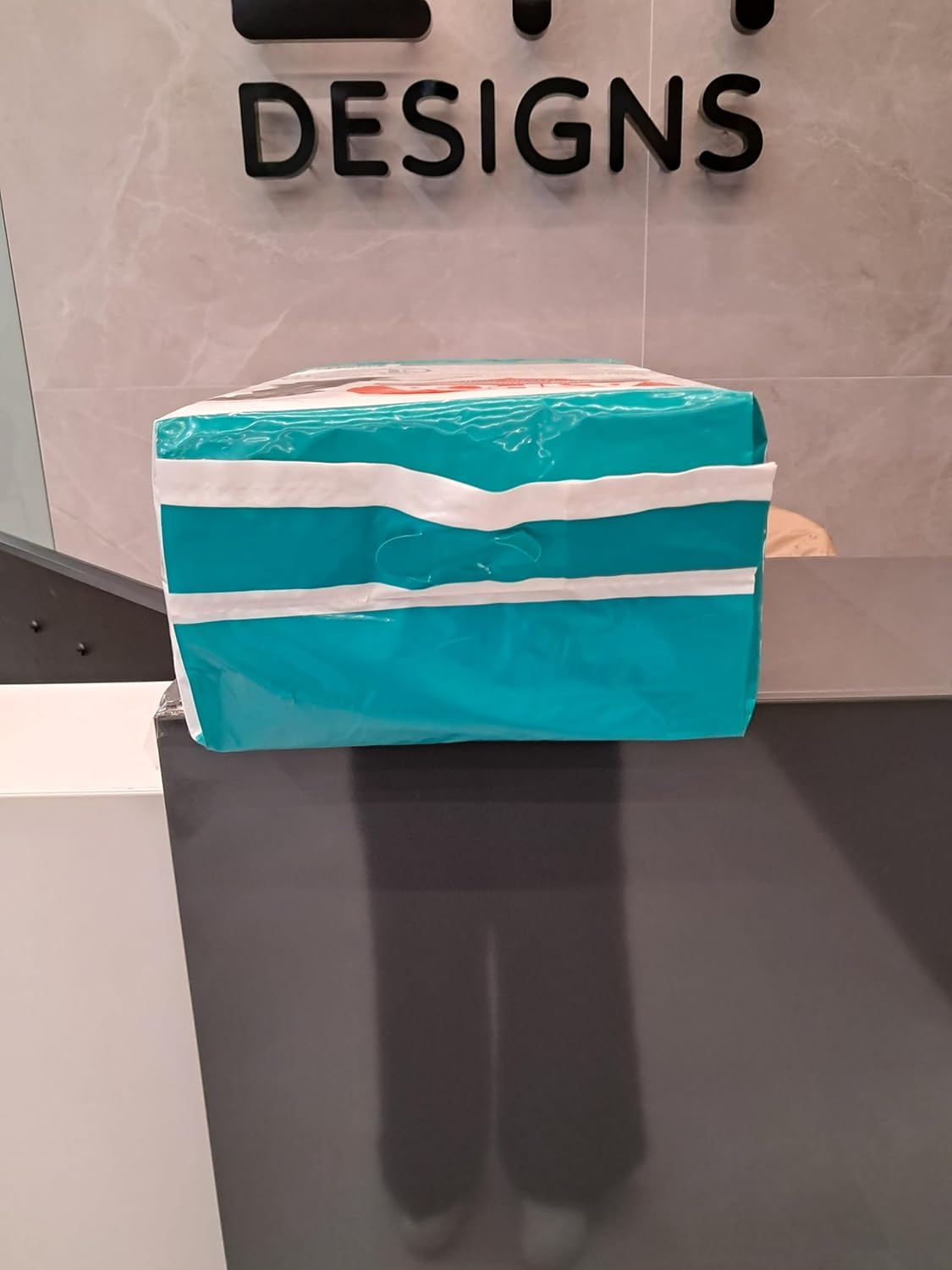 Scented Puppy Pads, [150 Count], Dog Pee Pads for Training, Absorbent Potty Pads for Dogs, Quick-Drying Leakproof Large Dog Pads with Odor Control, 28"x30", XL Puppy Pads for Indoor/Outdoor Use