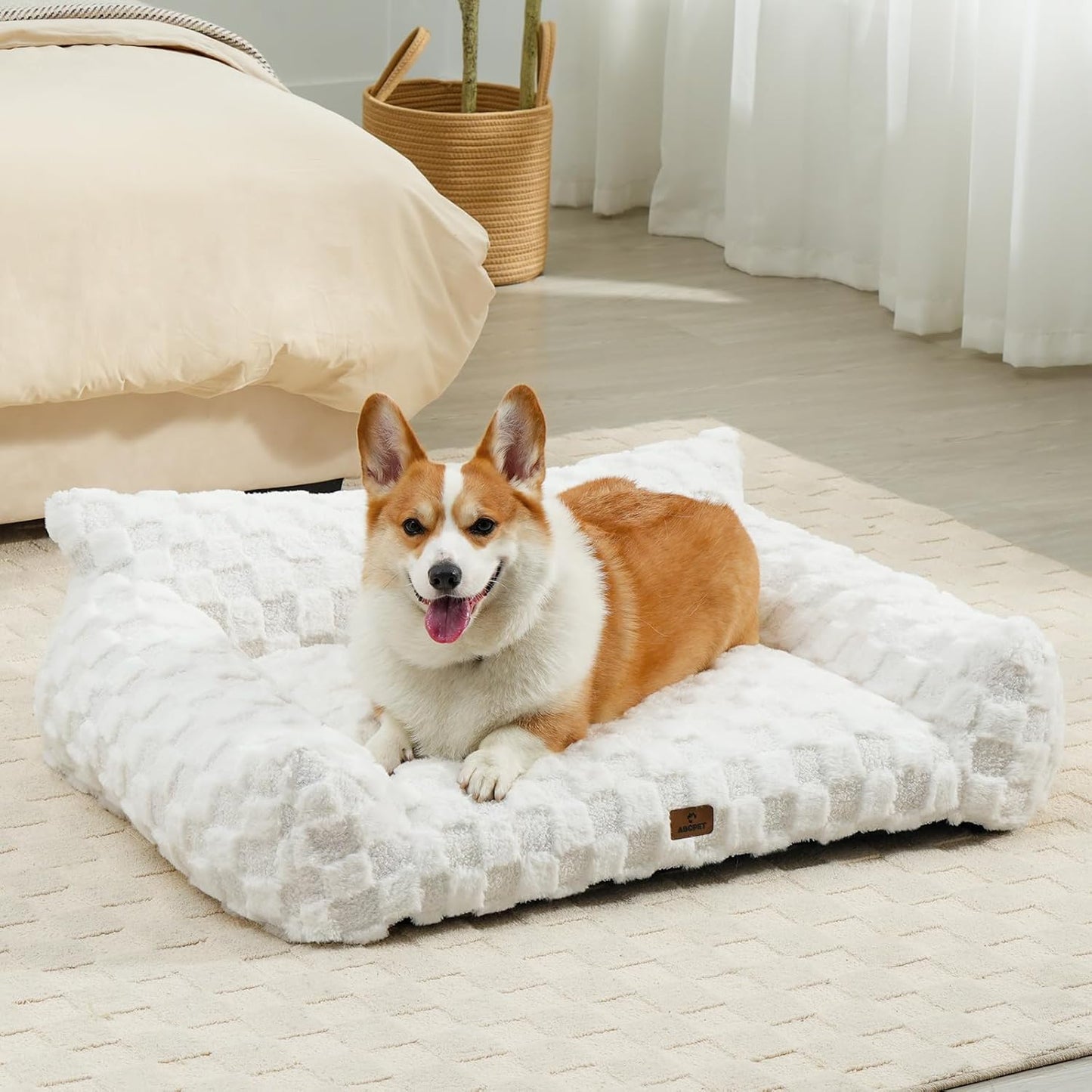 Large Dog Bed Sofa, Fluffy Pet Bed for Medium and Large Dogs, Supportive Dog Couch Sofa for Dogs, Pet Sofas with Washable Cover & Non-Slip, 38 inch, White