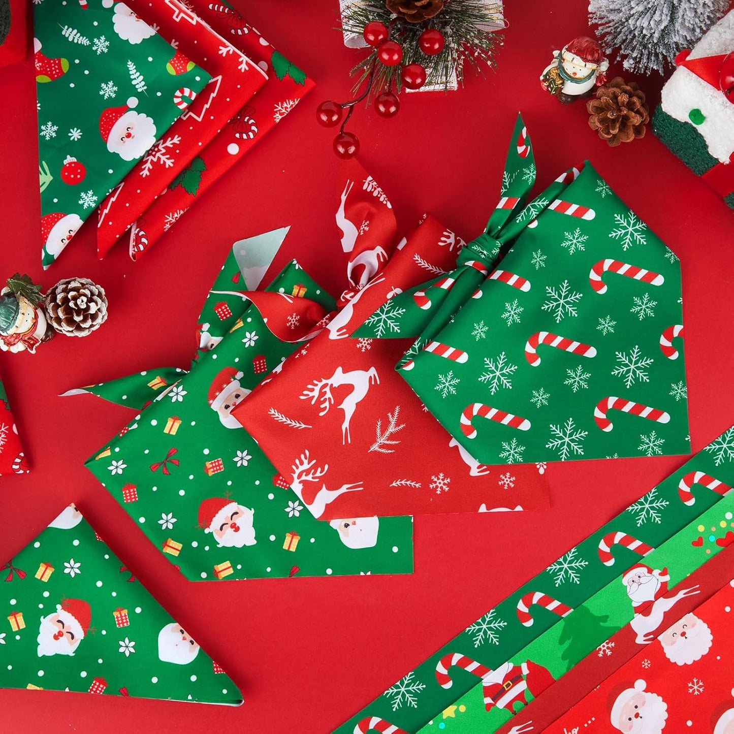 Weewooday 50 Pcs Christmas Bandanas for Dogs Xmas Bandanas Bulk with Santa Snowflake Candy Cane Soft Bibs Adjustable Triangle Doggie Scarf for Small Medium Large Pet (31.5 x 21.7 x 21.7 Inch)